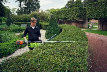 525iHF3  akkus magassági sövényvágó - üres 2.Kép