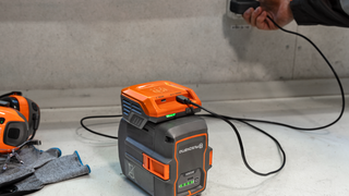 40-USB150X   USB adapter BLi akkumulátorokhoz 3.Kép